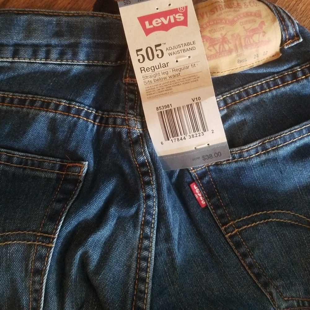 Boys Levi's 8 regular 24x22